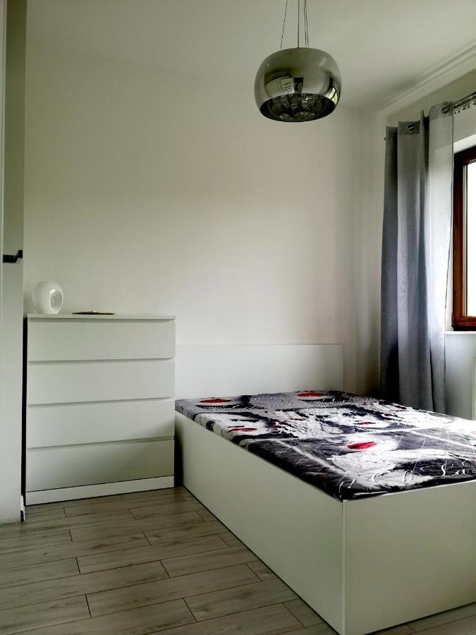 Apartament Z Tarasem I Ogrodem Blisko Centrum Gdańsk Kültér fotó